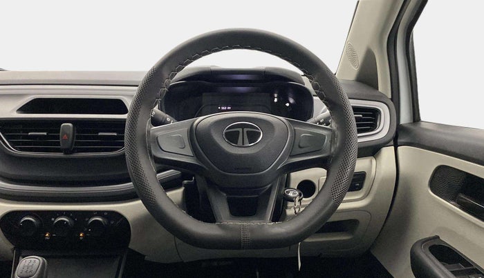 2024 Tata ALTROZ XE CNG, CNG, Manual, 9,742 km, Steering Wheel Close Up