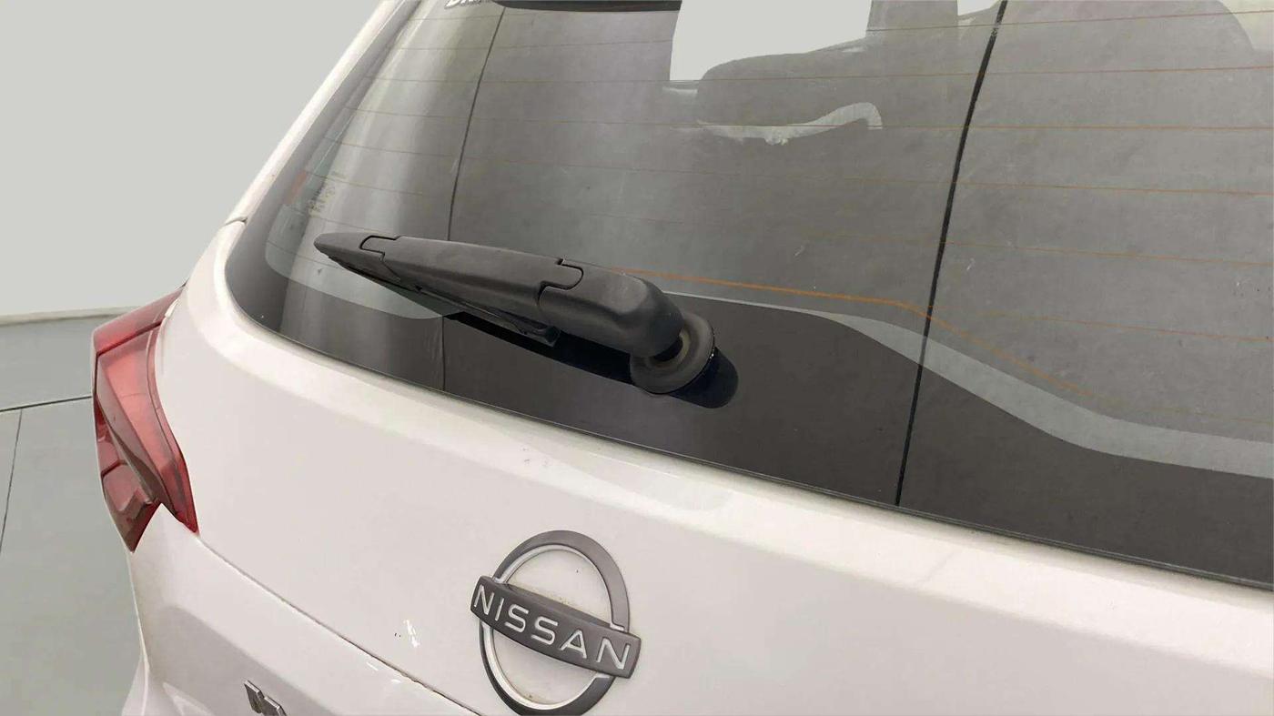 2023 Nissan MAGNITE XE, Petrol, Manual, 13,559 km, Rear Wiper