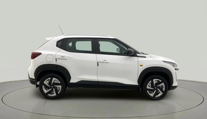 2021 Nissan MAGNITE XE, Petrol, Manual, 23,494 km, Right Side View