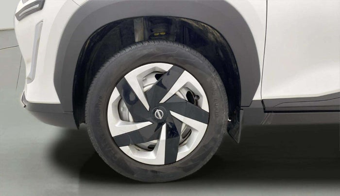 2021 Nissan MAGNITE XE, Petrol, Manual, 23,494 km, Left Front Wheel