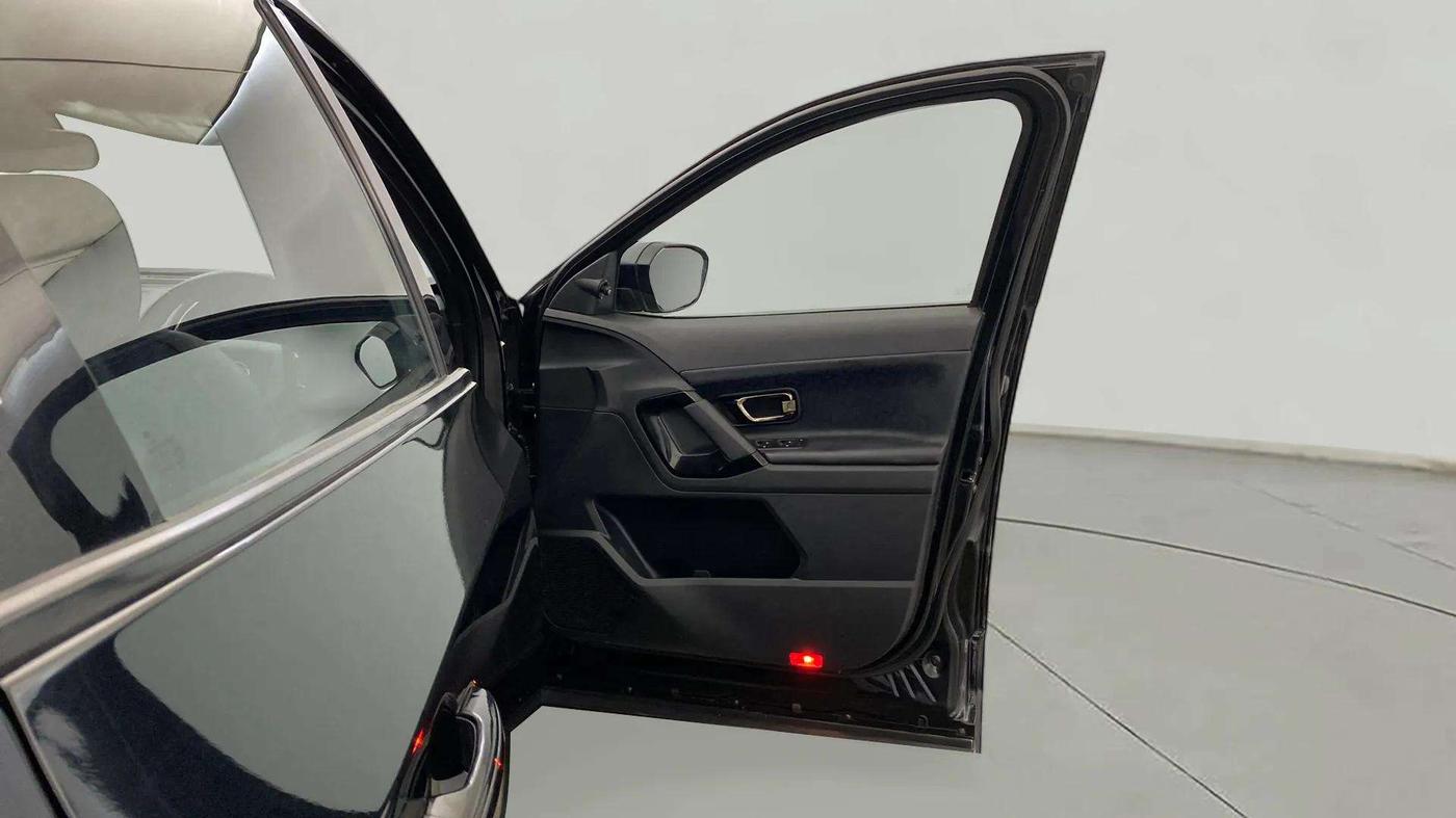 2023 Tata Harrier XZ PLUS 2.0L DARK EDITION, Diesel, Manual, 32,303 km, RHS Front Door