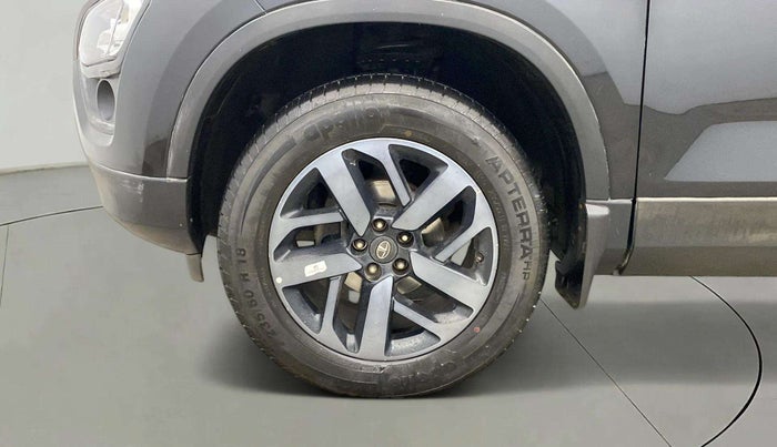 2023 Tata Harrier XZ PLUS 2.0L DARK EDITION, Diesel, Manual, 32,303 km, Left Front Wheel