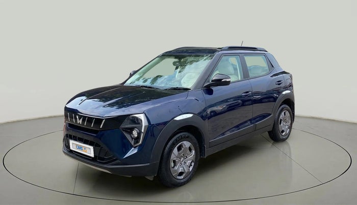 2024 Mahindra XUV 3XO MX3 Pro 1.2 L TCMPFi, Petrol, Manual, 1,328 km, Left Front Diagonal