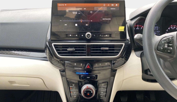 2024 Mahindra XUV 3XO MX3 Pro 1.2 L TCMPFi, Petrol, Manual, 1,328 km, Air Conditioner