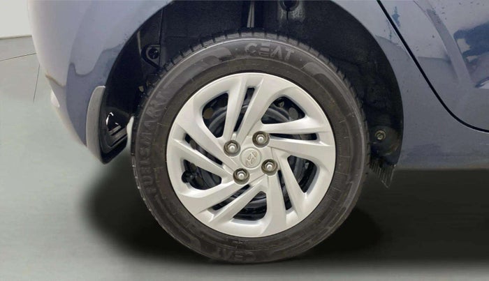 2022 Hyundai GRAND I10 NIOS MAGNA AMT 1.2 KAPPA VTVT, Petrol, Automatic, 11,979 km, Right Rear Wheel