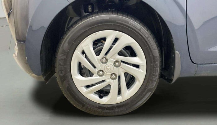 2022 Hyundai GRAND I10 NIOS MAGNA AMT 1.2 KAPPA VTVT, Petrol, Automatic, 11,979 km, Left Front Wheel