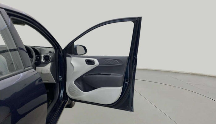 2022 Hyundai GRAND I10 NIOS MAGNA AMT 1.2 KAPPA VTVT, Petrol, Automatic, 11,979 km, RHS Front Door