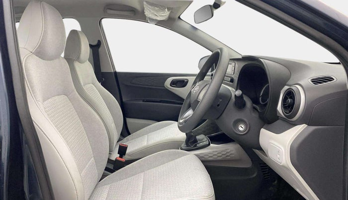 2022 Hyundai GRAND I10 NIOS MAGNA AMT 1.2 KAPPA VTVT, Petrol, Automatic, 11,979 km, Right Side Front Door Cabin