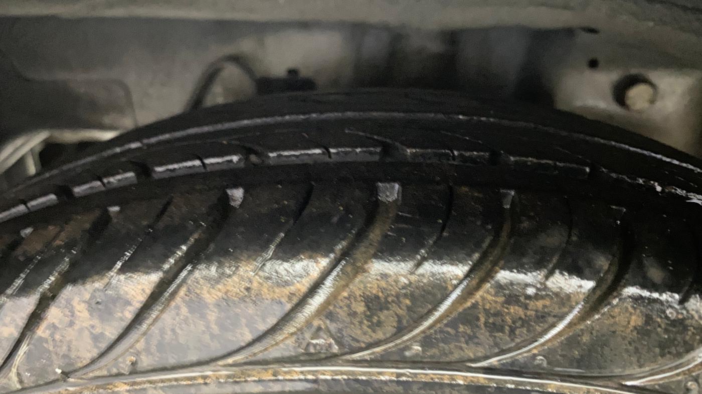 2017 Hyundai Eon ERA +, Petrol, Manual, 13,436 km, Right Rear Tyre Tread