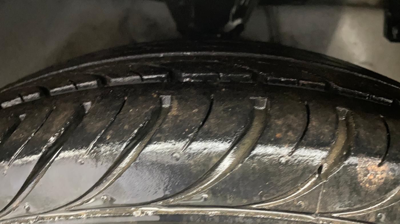2017 Hyundai Eon ERA +, Petrol, Manual, 13,436 km, Right Front Tyre Tread