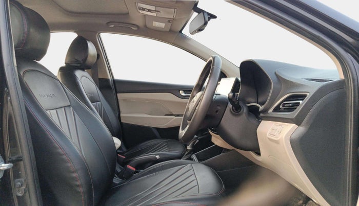 2021 Hyundai Verna SX 1.5 VTVT IVT, Petrol, Automatic, 78,292 km, Right Side Front Door Cabin