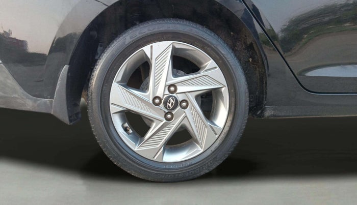 2021 Hyundai Verna SX 1.5 VTVT IVT, Petrol, Automatic, 78,292 km, Right Rear Wheel