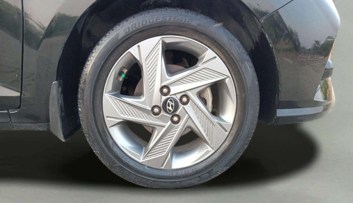 2021 Hyundai Verna SX 1.5 VTVT IVT, Petrol, Automatic, 78,292 km, Right Front Wheel