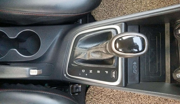 2021 Hyundai Verna SX 1.5 VTVT IVT, Petrol, Automatic, 78,292 km, Gear Lever