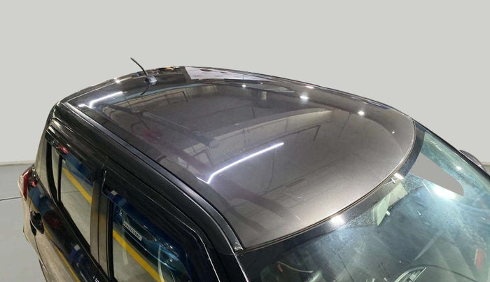 2017 Maruti Swift VXI, Petrol, Manual, 19,714 km, Roof