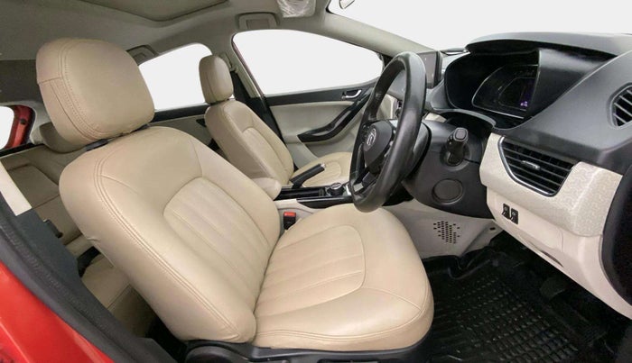 2020 Tata NEXON XZ PLUS (O) DIESEL DUAL TONE, Diesel, Manual, 86,206 km, Right Side Front Door Cabin