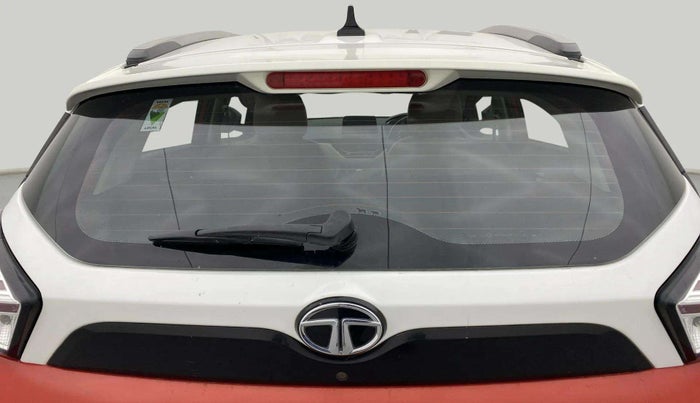 2020 Tata NEXON XZ PLUS (O) DIESEL DUAL TONE, Diesel, Manual, 86,206 km, Rear Windshield
