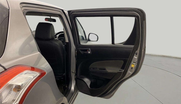 2014 Maruti Swift VXI, Petrol, Manual, 80,816 km, RHS Rear Door