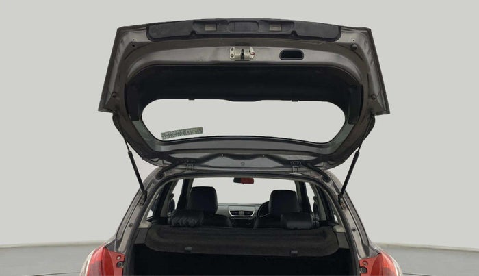 2014 Maruti Swift VXI, Petrol, Manual, 80,816 km, Boot Door Open