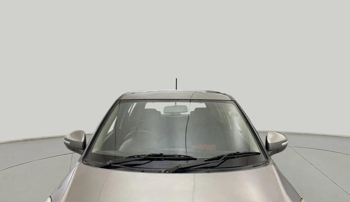 2014 Maruti Swift VXI, Petrol, Manual, 80,816 km, Front Windshield