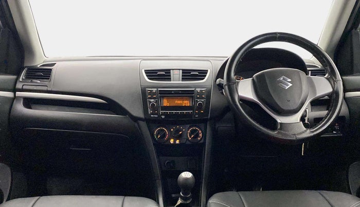 2014 Maruti Swift VXI, Petrol, Manual, 80,816 km, Dashboard
