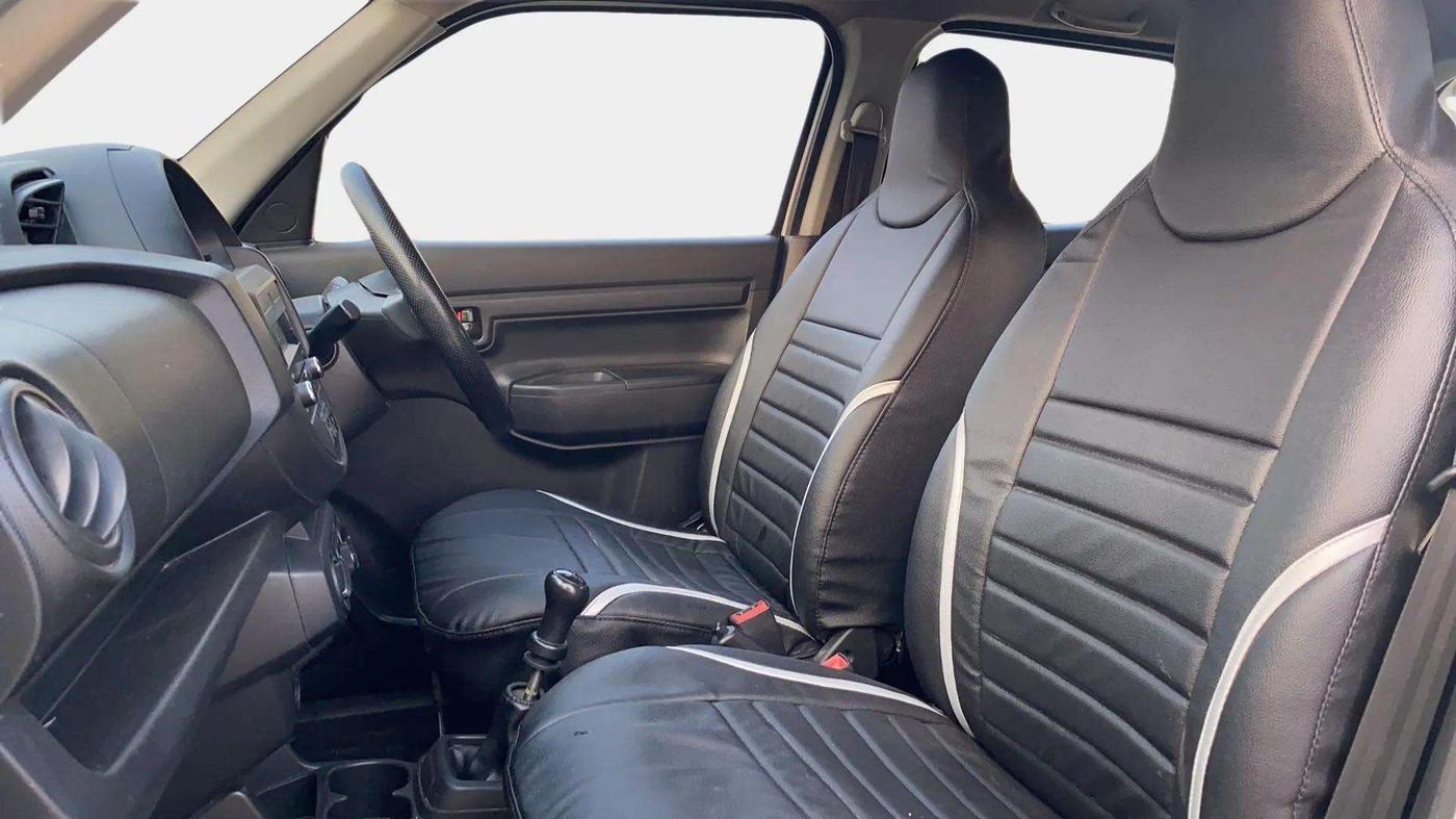 2019 Maruti S PRESSO VXI, Petrol, Manual, 97,576 km, Right Side Front Door Cabin