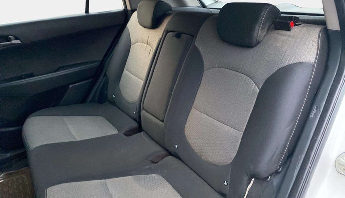 2018 Hyundai Creta SX PLUS AT 1.6 PETROL, Petrol, Automatic, 84,357 km, Right Side Rear Door Cabin
