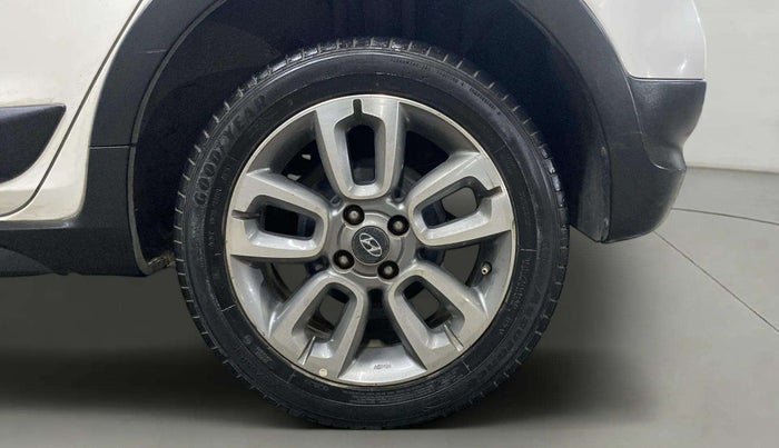 2015 Hyundai i20 Active 1.2 S, Petrol, Manual, 62,342 km, Left Rear Wheel