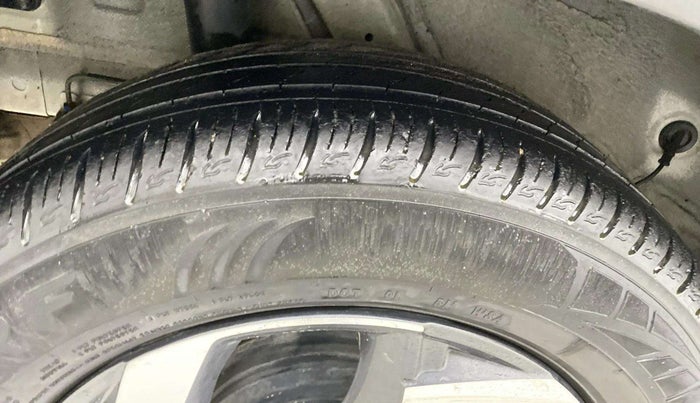 2019 Hyundai VENUE SX PLUS 1.0 TURBO DCT, Petrol, Automatic, 73,363 km, Right Rear Tyre Tread