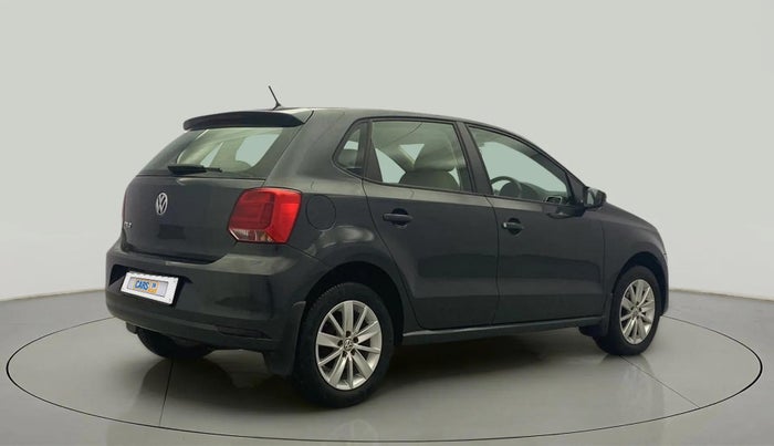 2017 Volkswagen Polo HIGHLINE1.2L, Petrol, Manual, 91,783 km, Right Back Diagonal