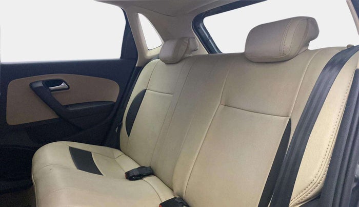 2017 Volkswagen Polo HIGHLINE1.2L, Petrol, Manual, 91,783 km, Right Side Rear Door Cabin