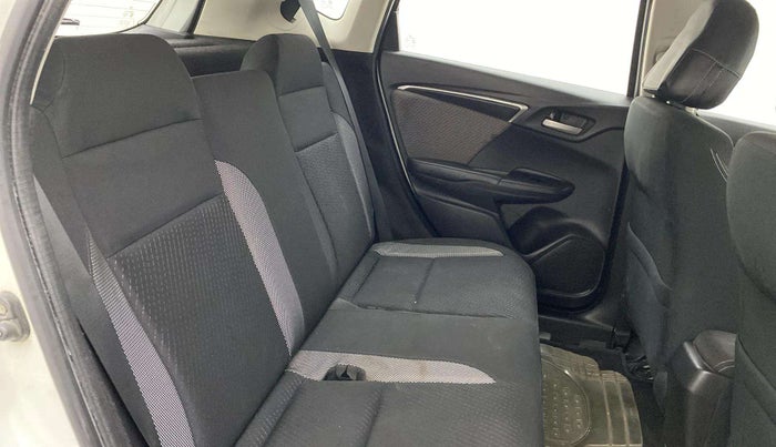 2018 Honda WR-V 1.2L I-VTEC VX MT, Petrol, Manual, 1,07,113 km, Right Side Rear Door Cabin