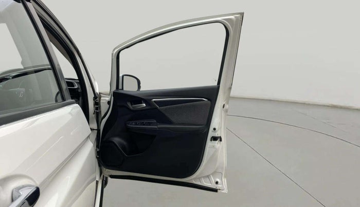 2018 Honda WR-V 1.2L I-VTEC VX MT, Petrol, Manual, 1,07,113 km, RHS Front Door
