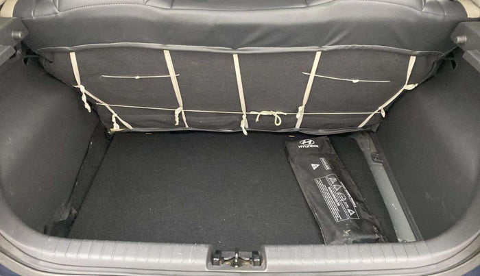 2021 Hyundai GRAND I10 NIOS SPORTZ AMT 1.2 KAPPA VTVT, Petrol, Automatic, 47,764 km, Boot Inside