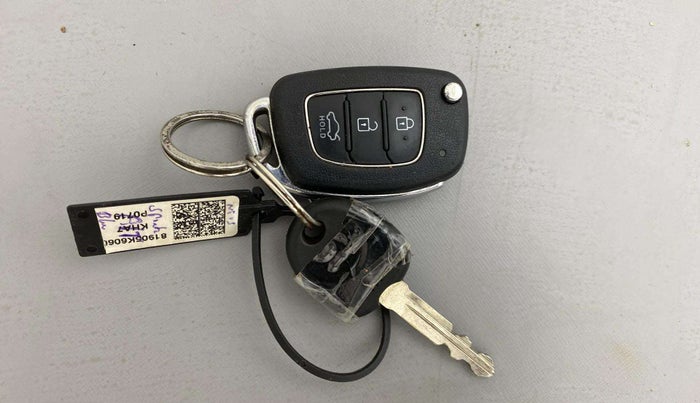 2021 Hyundai GRAND I10 NIOS SPORTZ AMT 1.2 KAPPA VTVT, Petrol, Automatic, 47,764 km, Key Close Up
