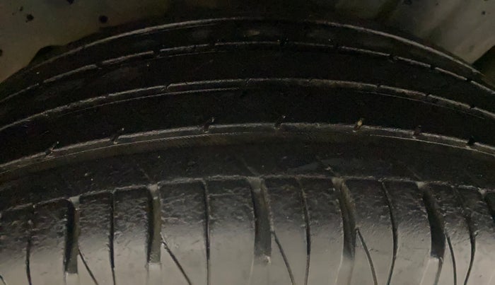 2021 Maruti Vitara Brezza ZXI AT SHVS, Petrol, Automatic, 39,230 km, Left Rear Tyre Tread