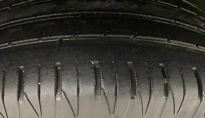 2021 Maruti Vitara Brezza ZXI AT SHVS, Petrol, Automatic, 39,230 km, Left Front Tyre Tread