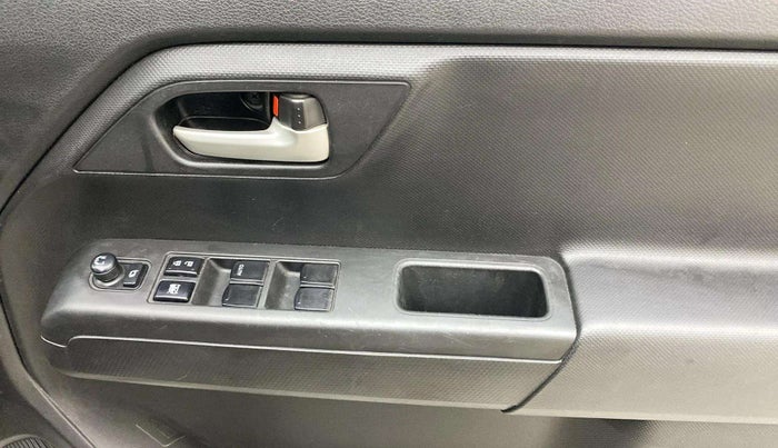 2019 Maruti New Wagon-R ZXI 1.2 AMT, Petrol, Automatic, 51,101 km, Driver Side Door Panels Control