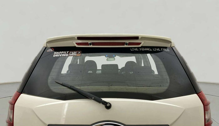 2018 Mahindra XUV500 W9, Diesel, Manual, 91,046 km, Rear Windshield