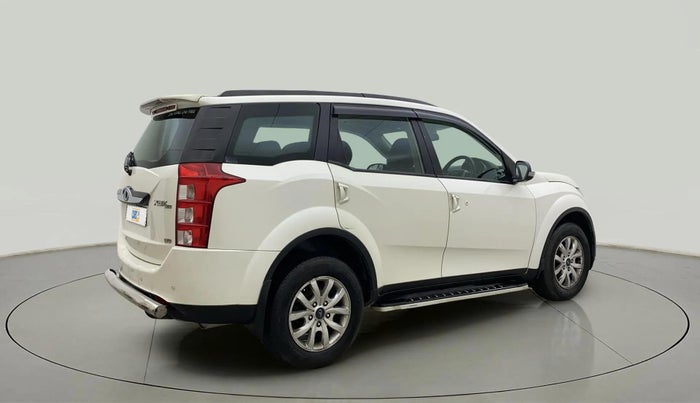 2018 Mahindra XUV500 W9, Diesel, Manual, 91,046 km, Right Back Diagonal