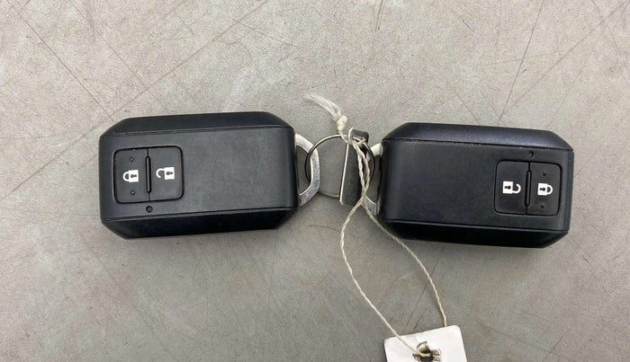 2024 Maruti Grand Vitara SIGMA SMART HYBRID, Petrol, Manual, 9,173 km, Key Close Up