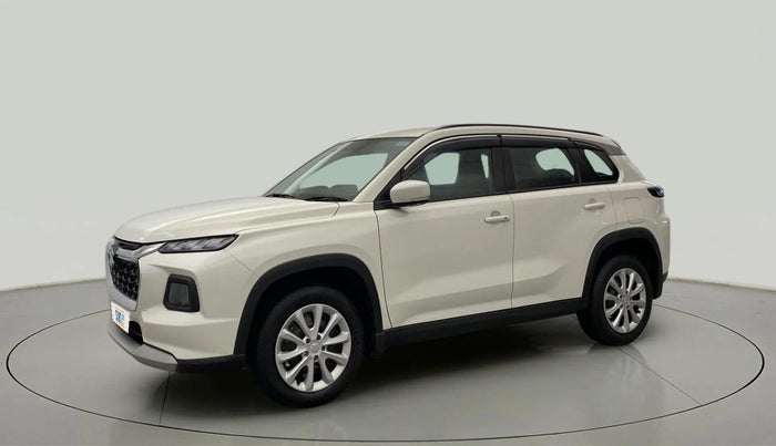 2024 Maruti Grand Vitara SIGMA SMART HYBRID, Petrol, Manual, 9,173 km, Left Front Diagonal