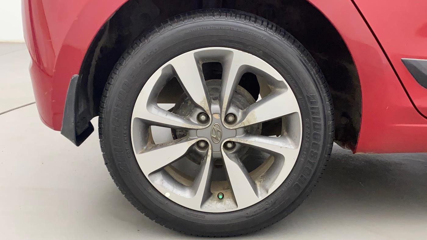 2016 Hyundai Elite i20 ASTA 1.4 CRDI (O), Diesel, Manual, 75,431 km, Right Rear Wheel