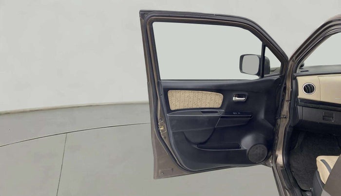 2017 Maruti Wagon R 1.0 VXI, Petrol, Manual, 30,441 km, LHS Front Door