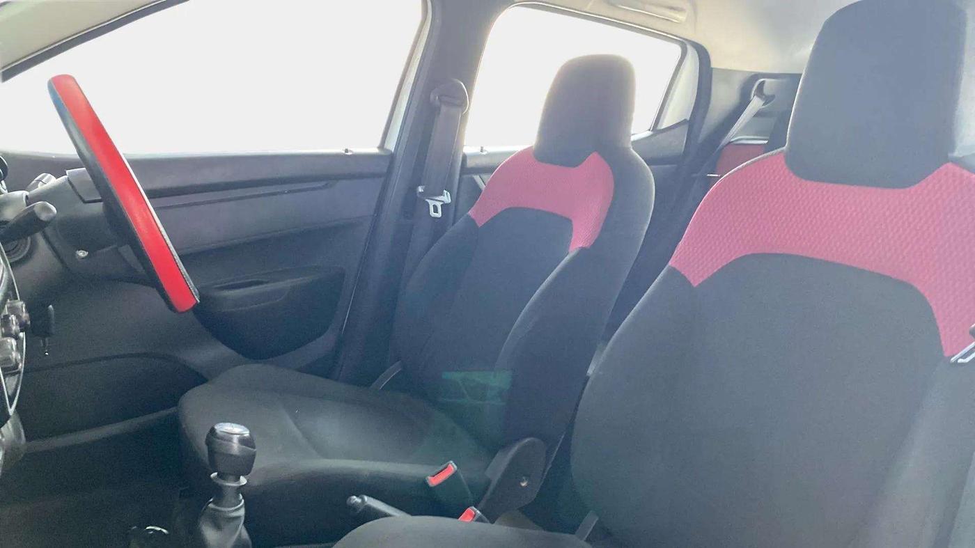 2019 Renault Kwid RXL, Petrol, Manual, 34,166 km, Right Side Front Door Cabin