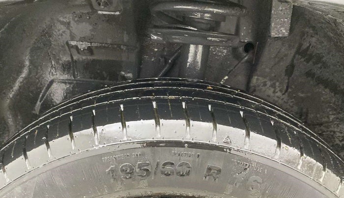 2022 Tata PUNCH CREATIVE 1.2 MT KAZIRANGA EDITION , Petrol, Manual, 36,389 km, Left Front Tyre Tread
