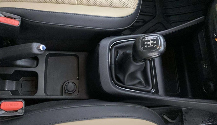 2022 Tata PUNCH CREATIVE 1.2 MT KAZIRANGA EDITION , Petrol, Manual, 36,389 km, Gear Lever