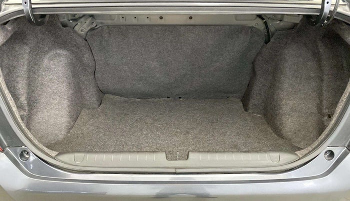 2023 Honda Amaze 1.2L I-VTEC S CVT, Petrol, Automatic, 10,721 km, Boot Inside