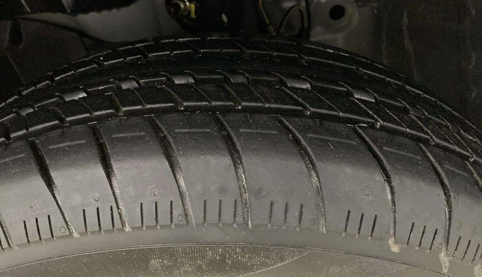 2023 Honda Amaze 1.2L I-VTEC S CVT, Petrol, Automatic, 10,721 km, Left Front Tyre Tread