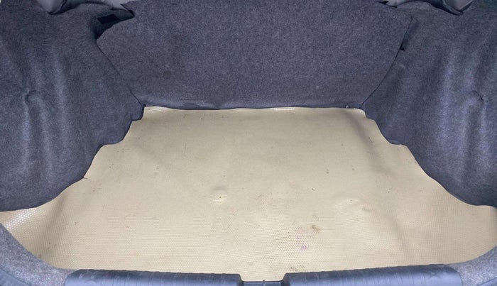 2013 Honda Amaze 1.2L I-VTEC S, Petrol, Manual, 36,569 km, Boot Inside